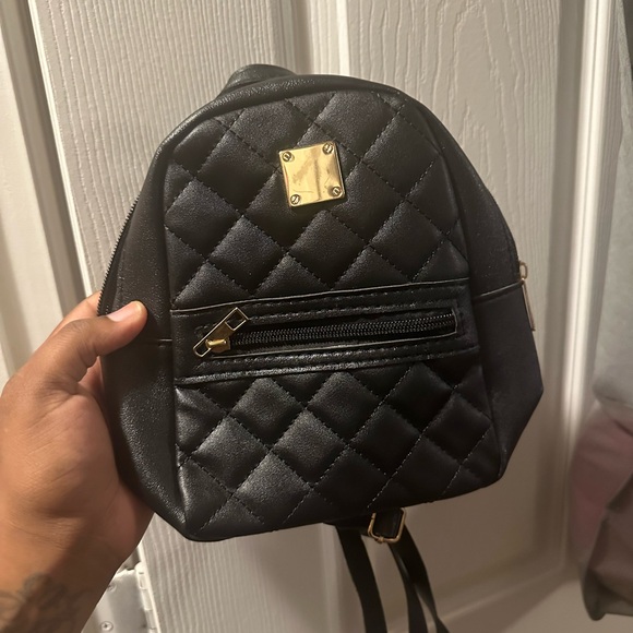 Mini backpack - Picture 3 of 3